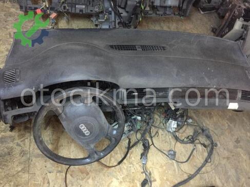 Audi A6 Torpido çıkma parça