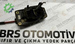 AUDİ A6 4B0713041F ÇIKMA VİTES MEKANİZMASI