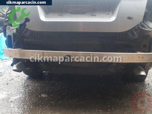 Audi A6 Arka Tampon Demiri çıkma parça