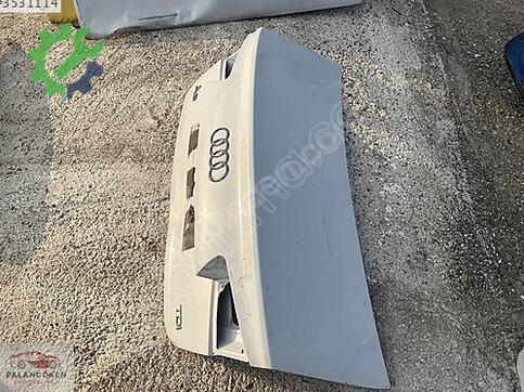 Audi A6 Bagaj Kapağı çıkma parça