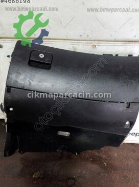Audi A6 Torpido Kapağı çıkma parça