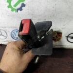 AUDİ A6 C5 ARKA EMNİYET KEMERİ YUVASI