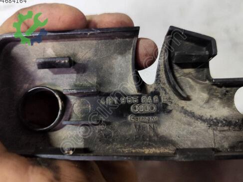 Audi A6 Kaput Menteşesi 4B1955846B çıkma parça