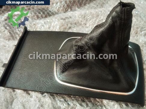 Audi A6 Vites Kolu çıkma parça