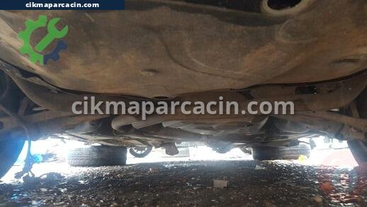 Audi A6 Arka Dingil çıkma parça