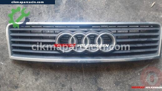 Audi A6 Ön Panjur çıkma parça