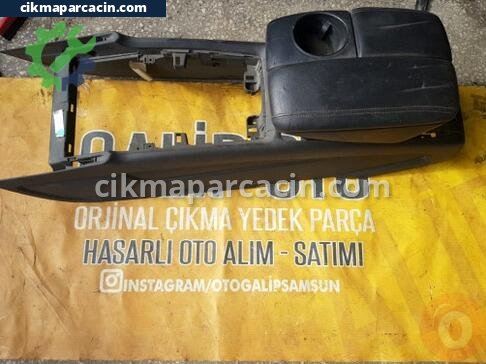 Audi A6 Orta Konsol çıkma parça