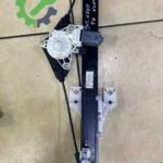Audi A6 2025 Sağ Arka Cam Krikosu Çıkma