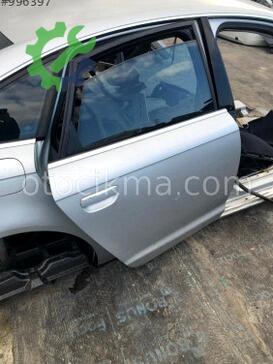 Audi A6 Sağ Arka Kapı Camı çıkma parça