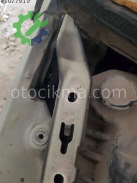 Audi A6 Kaput Menteşesi çıkma parça