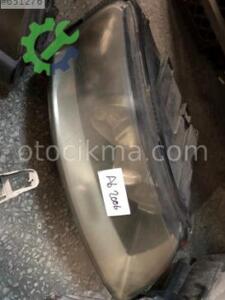 Audi A6 Sağ ön far hatasız orjinal çıkma