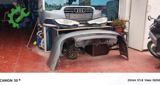 Audi A6 Sağ Ön Far çıkma parça