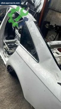 Audi A6 Sol Arka Çamurluk çıkma parça