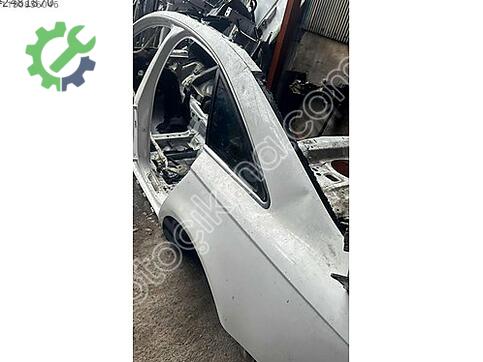 Audi A6 Sol Ön Çamurluk çıkma parça