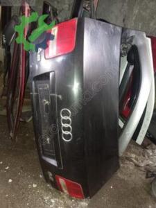 Audi A8 Bagaj Kapağı Çıkma