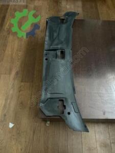 AUDİ A8 ÖN PANEL ÜST PLASTİĞİ ORJİNAL