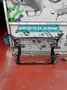 AUDi Q2 19-24 on panel