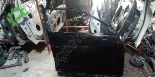 Audi Q2 Sağ Ön Kapı çıkma parça