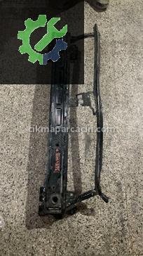 Audi Q2 Ön Tampon Demiri çıkma parça