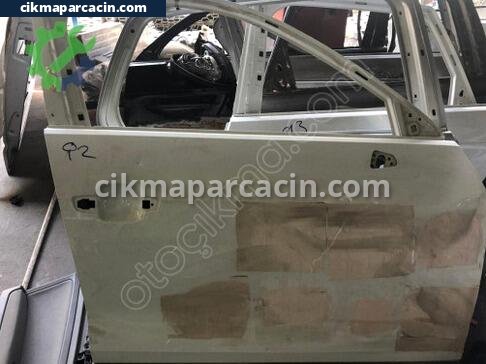 Audi Q2 Sağ Ön Kapı çıkma parça