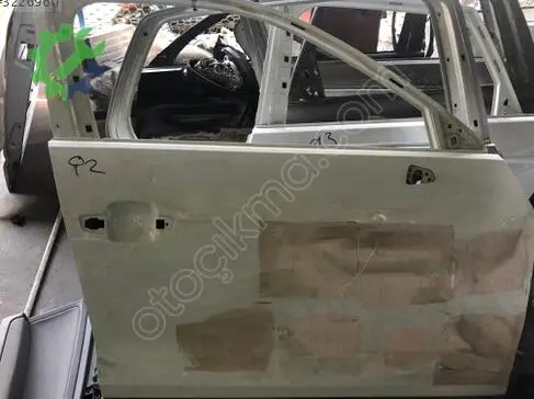 Audi Q2 Sağ Ön Kapı çıkma parça