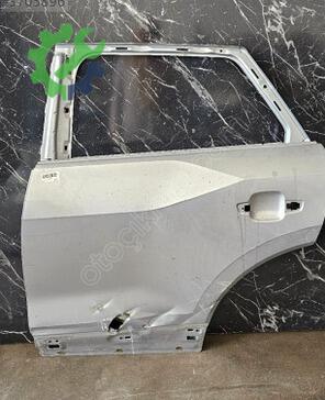 Audi Q2 Sol Arka Kapı 81A833051 çıkma parça