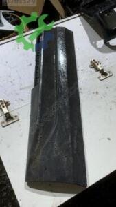 AUDI Q3 ARKA SOL KAPI BANDI 8U0853969