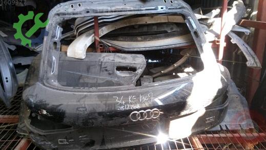 Audi Q3 Bagaj Kapağı çıkma parça