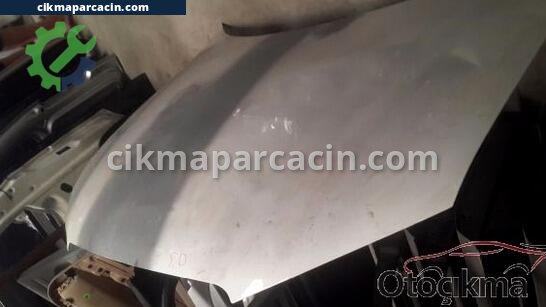 Audi Q3 Ön Kaput çıkma parça