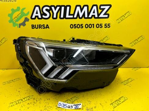 Audi Q3 Sağ Ön Far çıkma parça
