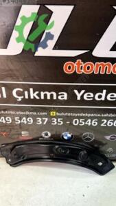 Audi Q3 sağ far üst sacı 8u0805932