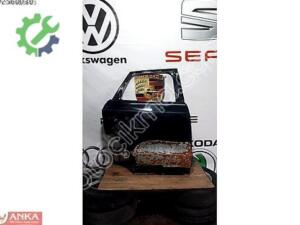 AUDİ Q3 SAĞ KAPI 8U0833210 ORJİNAL ÇIKMA PARÇA