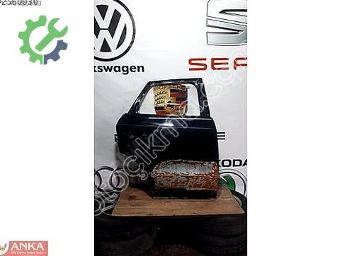 Audi Q3 Sağ Kapı çıkma parça