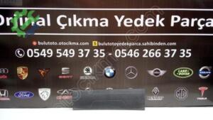 AUDİ Q3 SOL ARKA KAPI BANDI  8U0853969