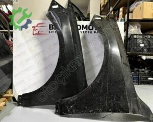AUDI Q5 2010 2014 SOL ÇAMURLUK 8R0821105