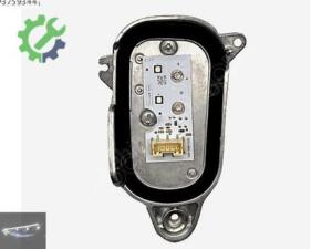 AUDİ Q5 2013-2017 SAĞ KÖŞE LED BEYNİ 8R0941476B