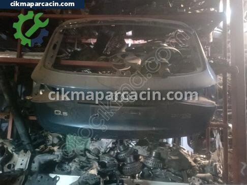 Audi Q5 Bagaj Kapağı çıkma parça