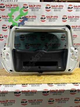Audi Q5 Bagaj Kapağı çıkma parça