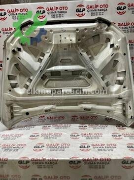 Audi Q5 Kaput çıkma parça