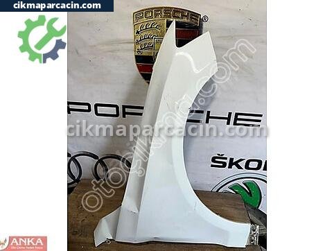 Audi Q5 Sağ Ön Çamurluk çıkma parça