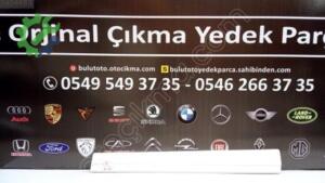 AUDİ Q5 SAĞ ÖN KAPI BANDI 2008-2012 8R0853960