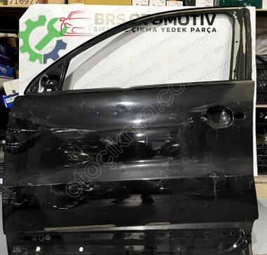 Audi Q7 Sol Ön Kapı çıkma parça
