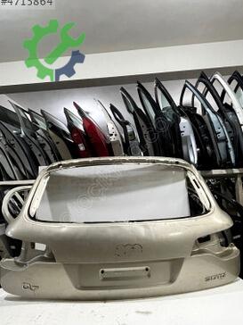 Audi Q7 Bagaj Kapağı çıkma parça