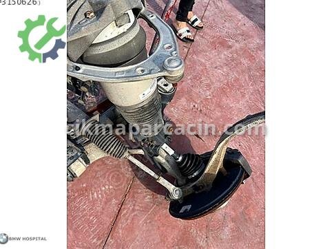 Audi Q7 Ön Travers çıkma parça