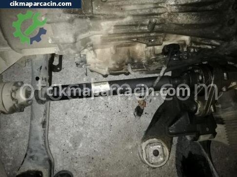 Audi Q7 Şaft çıkma parça