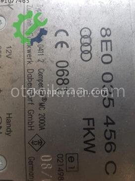 Audi Q7 Anten çıkma parça