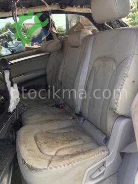 Audi Q7 Arka Koltuk çıkma parça