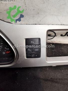 Audi Q7 Gösterge Çerçevesi çıkma parça