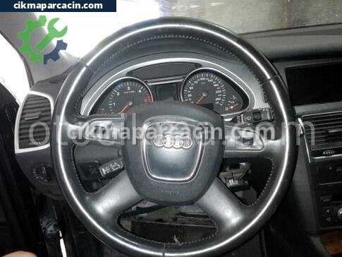 Audi Q7 Silecek Kolu çıkma parça