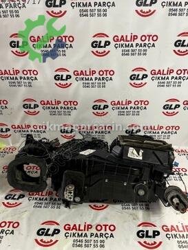 Audi Q7 Kalorifer Kutusu çıkma parça